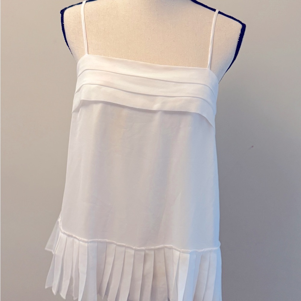 Banana Republic white spaghetti strap smocked top